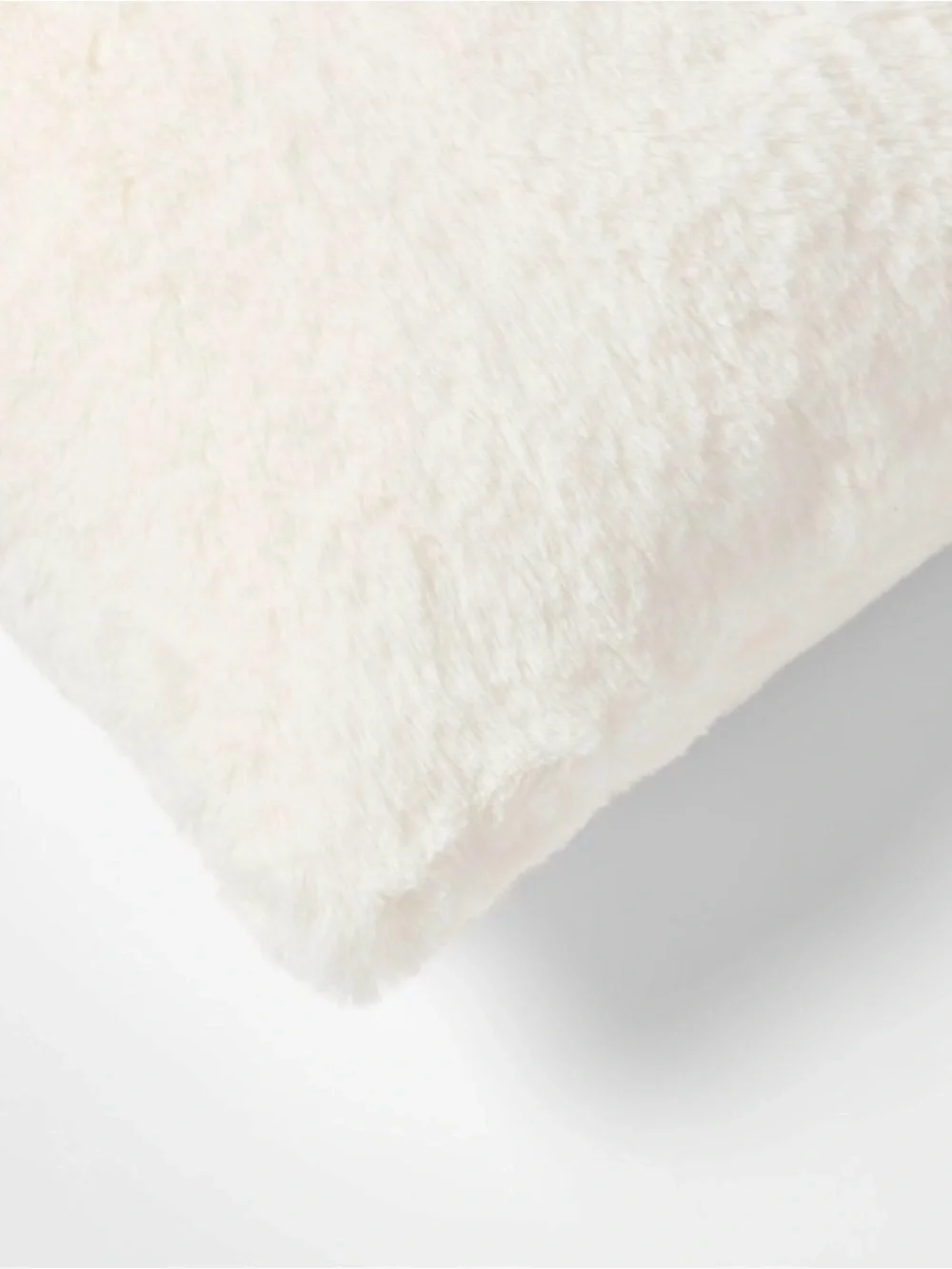 Threshold Faux Rabbit Fur Toss Pillow Cream 20”x14” NWT